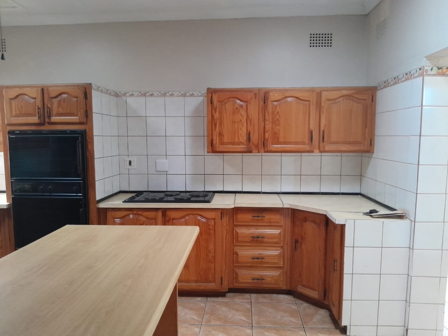 3 Bedroom Property for Sale in Oos Einde North West